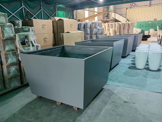 Buy Customized Fiberglass Flower Pots Oem / Odm For Home Decor online manufacture