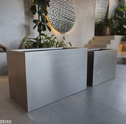 Buy Geometric Metal Planter Pots Rust Proof With Drainage online manufacture