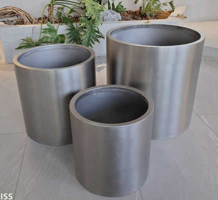 Buy Drainage Metal Planter Pots Rust Resistant For Indoor And Outdoor online manufacture