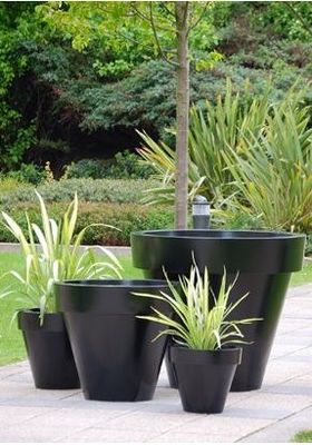 Buy Large Resin Flower Vase Fiberglass Outdoor Pots Customizable Logo Size Fiberglass Planter Box online manufacture
