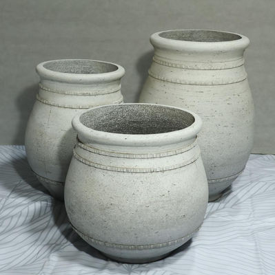 Buy Cement GRC Planter Pots Style Ancients Frost Resistant Character Suitable For Outdoor Durable online manufacture