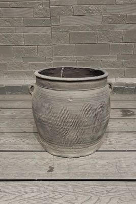 Buy Texture Surface Frost Resistant Fiberclay Planter For Modern Outdoor Decor online manufacture