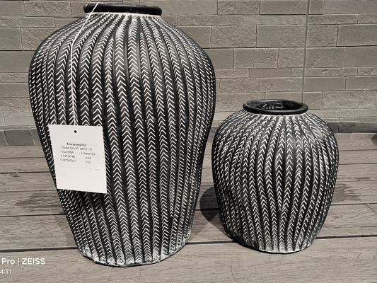 Buy 5-6 Years Outdoor Life Time Fiber Clay Planter for Customed Modern Style Requirements online manufacture