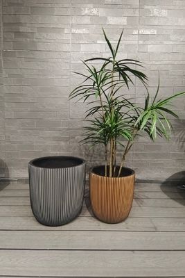 Buy Silver Hue Stripe Patterns Round Fiber Clay Planter Lightweight Rooftop Gardens Landscaping Project online manufacture
