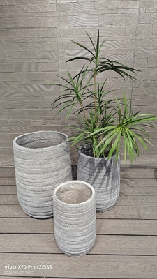 Light Grey With Horizontal Circular Ridges Round Fiber Clay Planter For Indoor Decoration